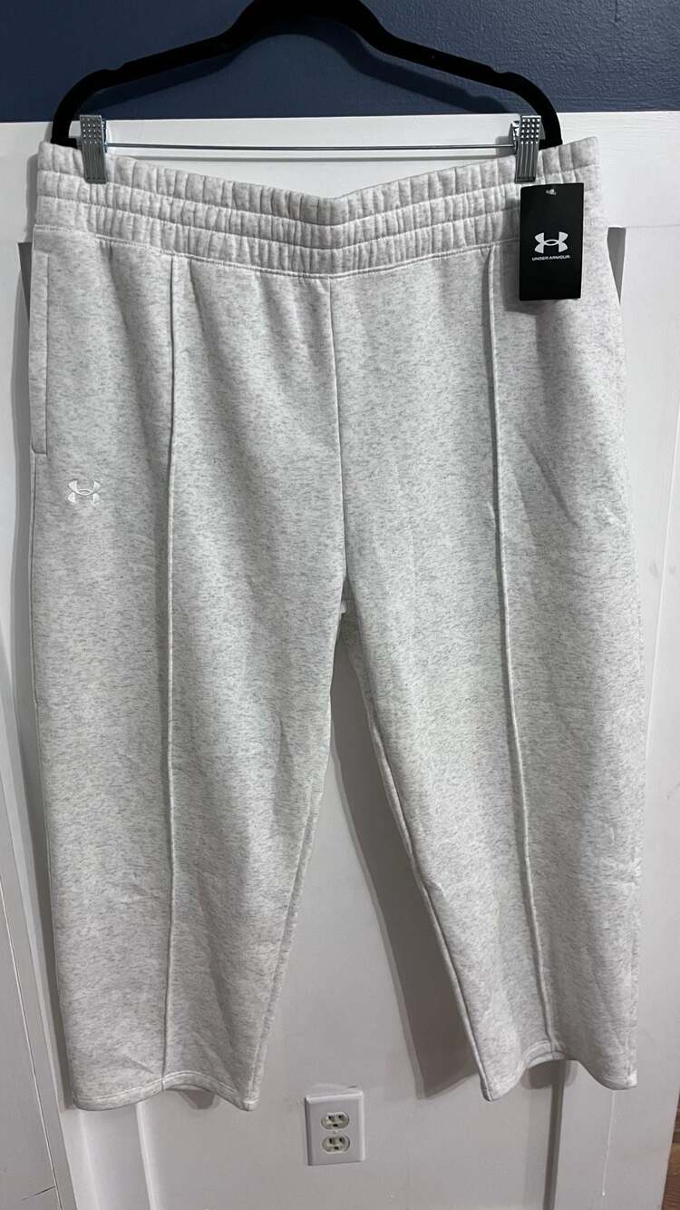 Under Armour Women's Rival Fleece Pintuck Ankle Pants